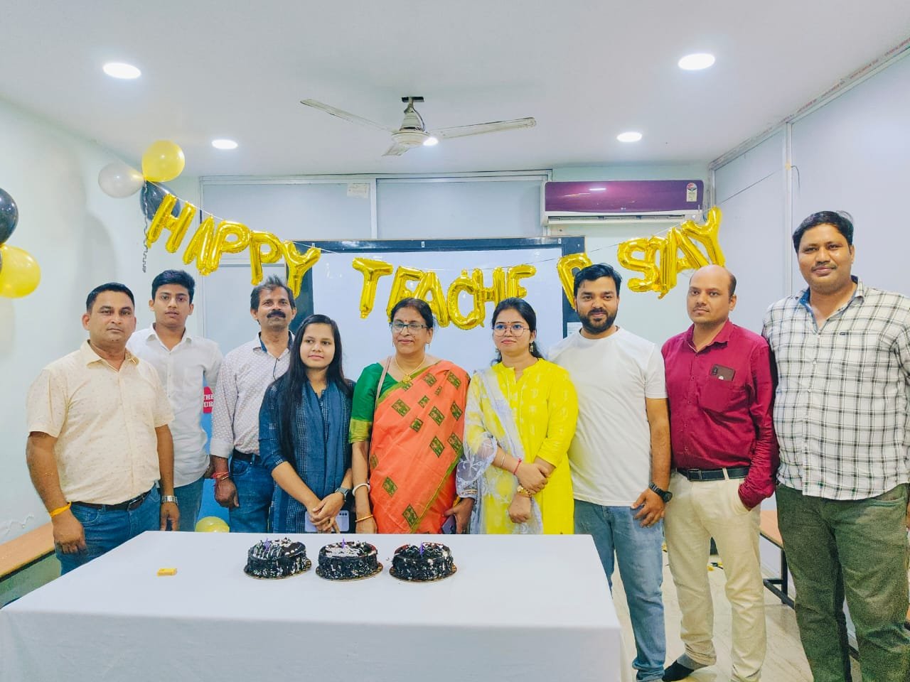 Image gallery marquee